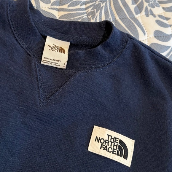 The North Face Navy Crew Neck Sweater - Picture 4 of 4
